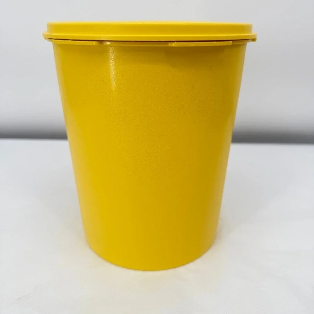 VTG Tupperware‎ Servalier Canister Yellow Sunburst Medallion Retro Kitchen